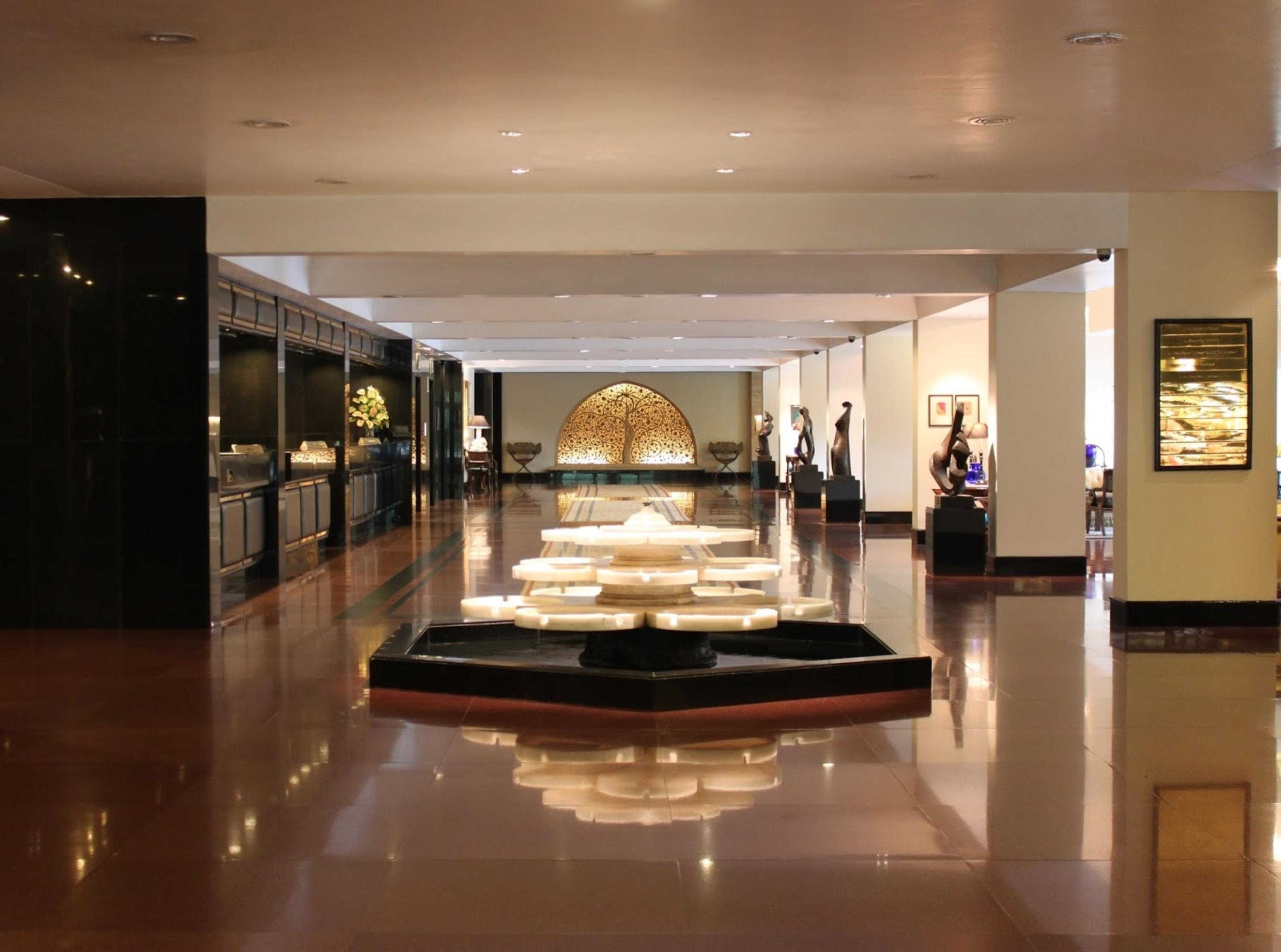 The Oberoi New Delhi Hotell Exteriör bild